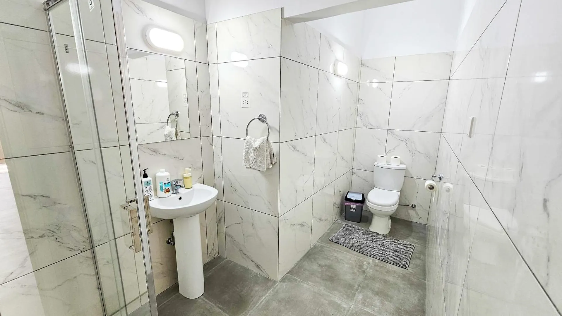 Unique Cozy Studio, 150M From Chabad Lubavitch Larnaca 0*,