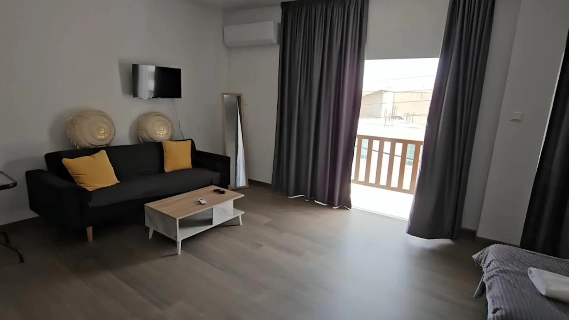 Apartment Unique Cozy Studio, 150M From Chabad Lubavitch Larnaca Cyprus